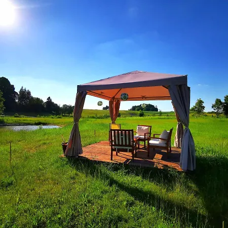 Jagodowy Sad - Z Dwoma Ogrodkami